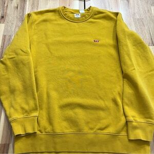 Levi’s Mustard Yellow Crewneck Sweatshirt Size Large